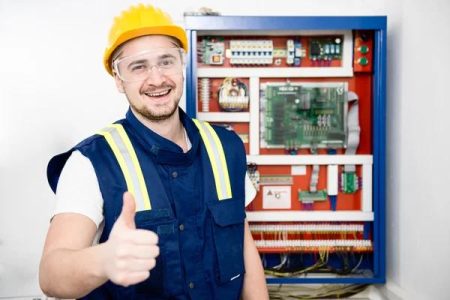 When to Call an Electrician Service: Common Electrical Issues