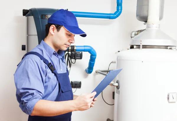 Common Water Heater Issues and How Salem Experts Fix Them