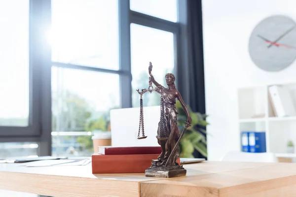 Experienced Family Law Attorney Guiding You Through Legal Challenges