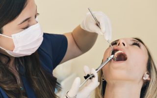 Affordable Dentist Dallas Offers for Families and Individuals